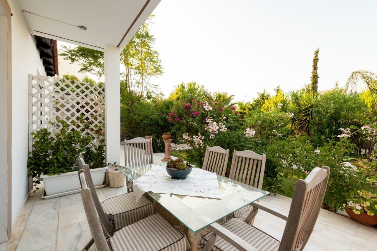 Nicole'S Garden Villa Kallithéa 외부 사진